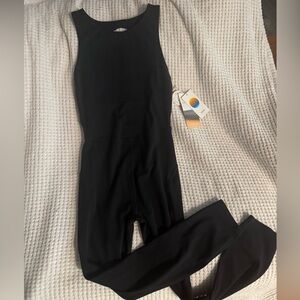 VUORI ALL THE FEELS black jumpsuit ( SOLD OUT ONLINE)